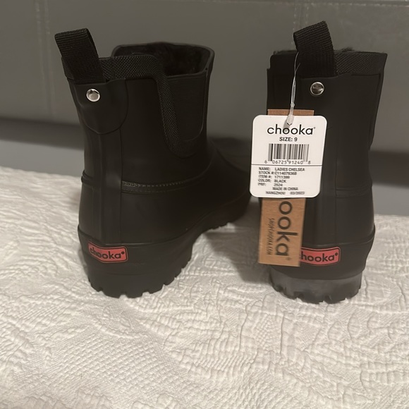 Chooka Chelsea Faux Fur Waterproof Boots - Picture 3 of 9